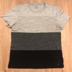 Express sz Large Color Blocked Crew Neck Tee